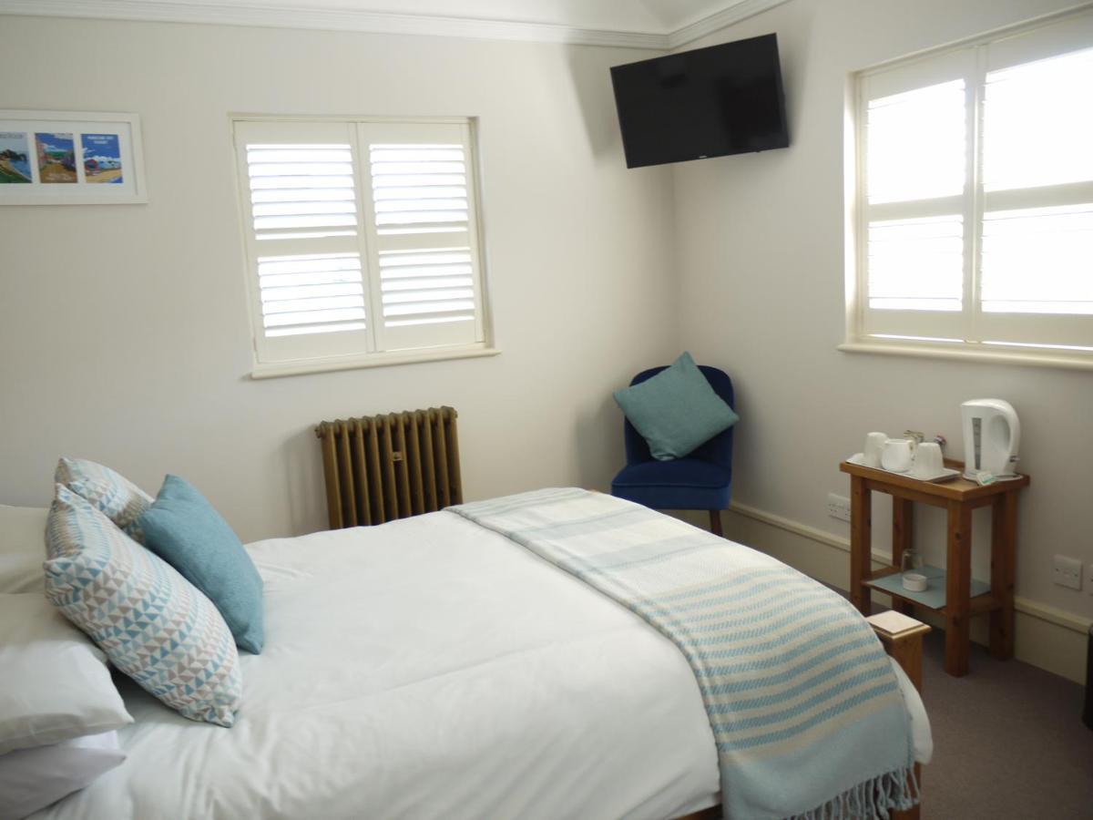 Cranborne House Hotel Пул Екстериор снимка