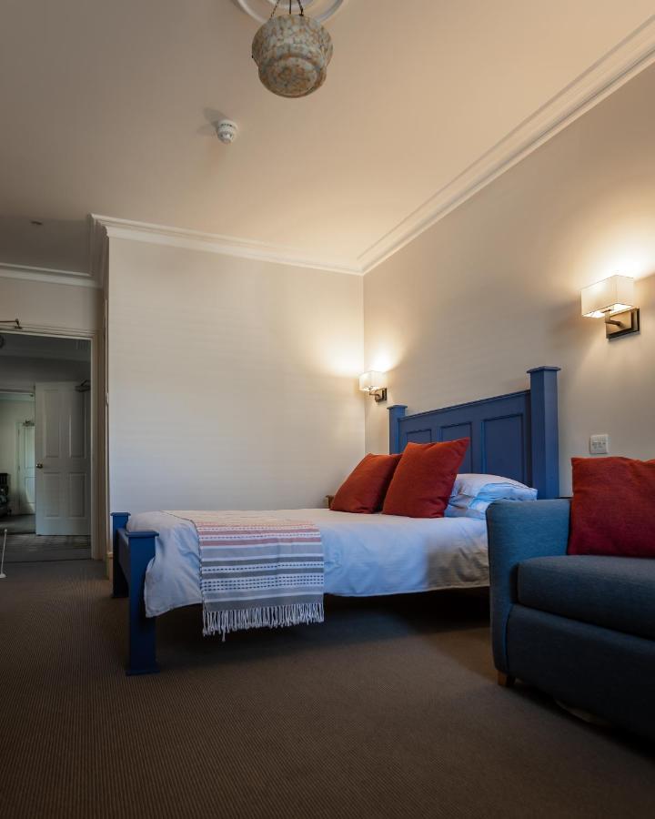 Cranborne House Hotel Пул Екстериор снимка