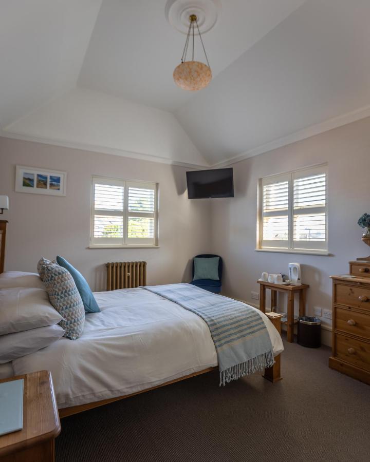 Cranborne House Hotel Пул Екстериор снимка