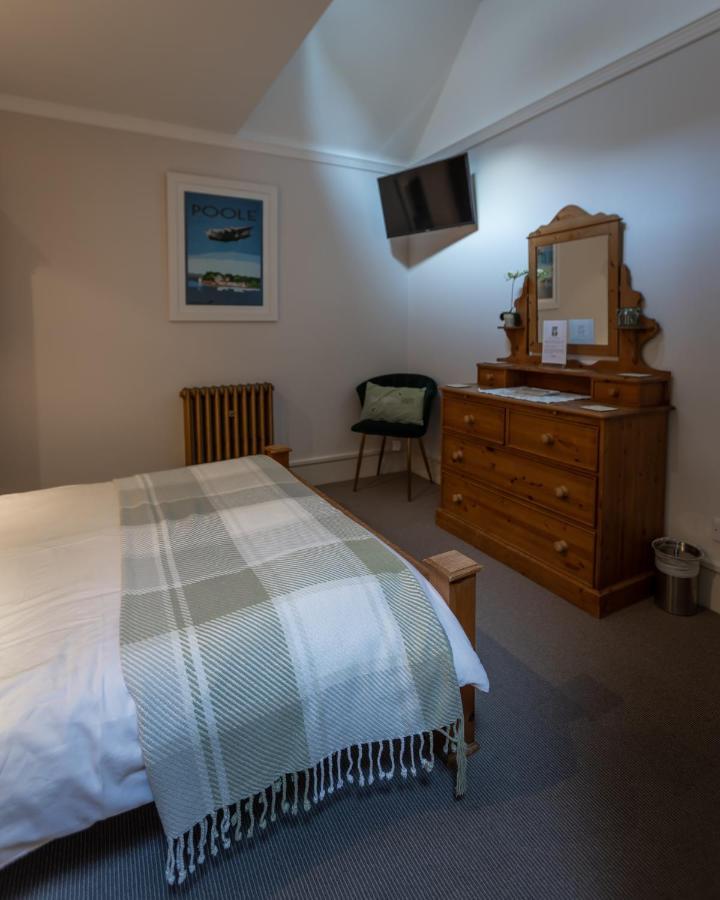 Cranborne House Hotel Пул Екстериор снимка
